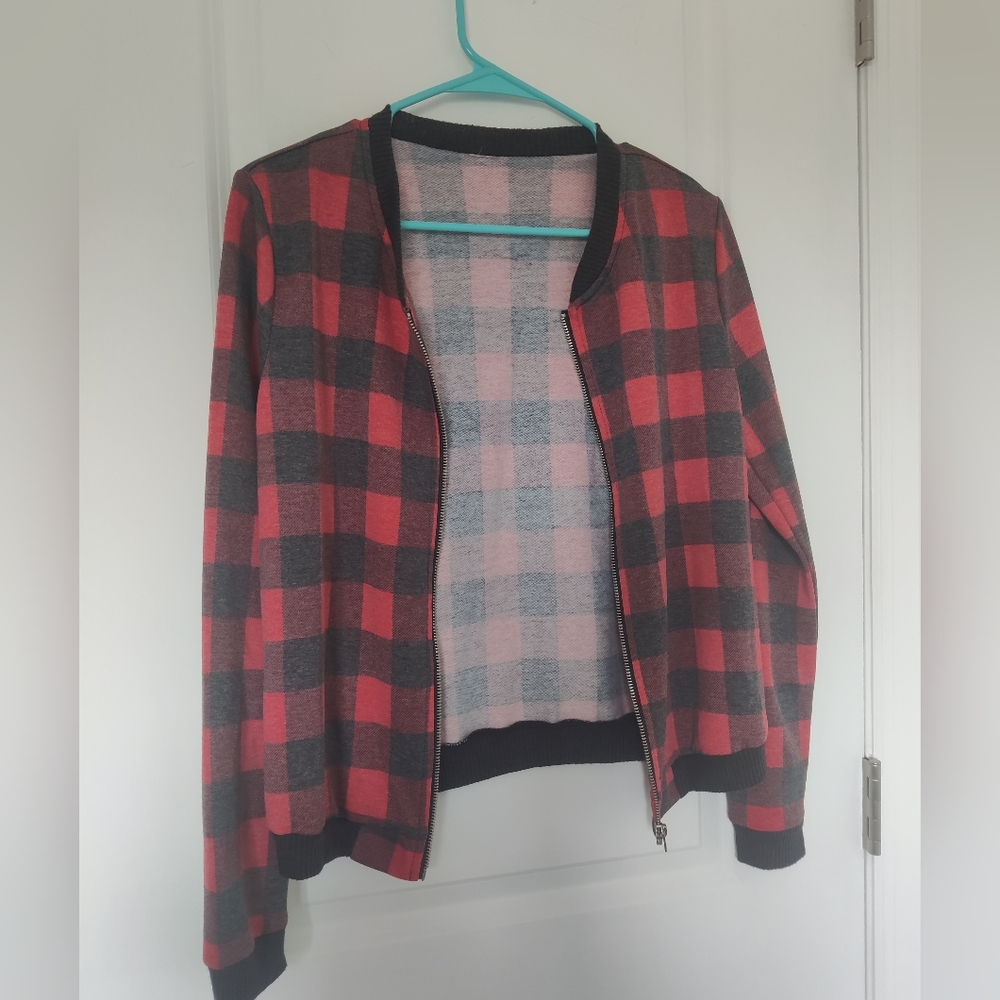 Lightweight Buffalo Plaid Jacket